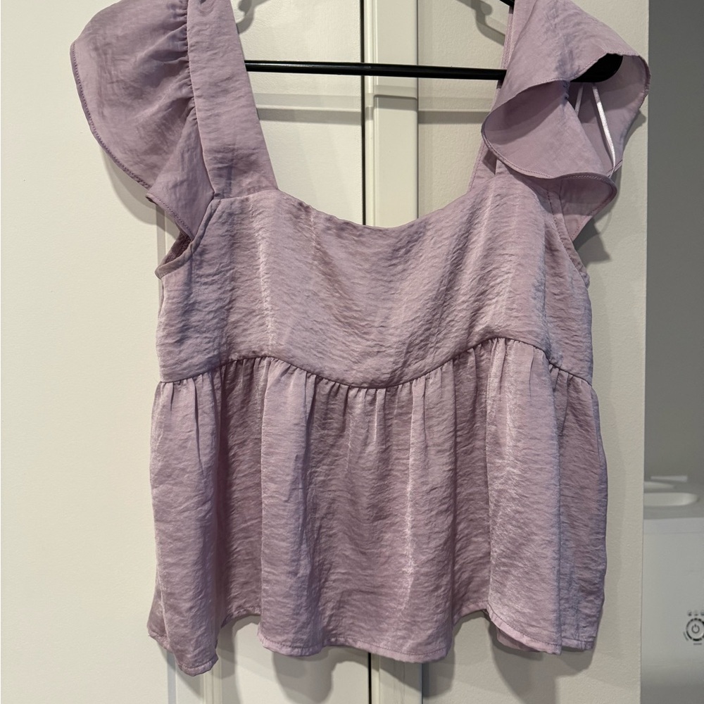 Lavender Ruffle Sleeve Women's Top